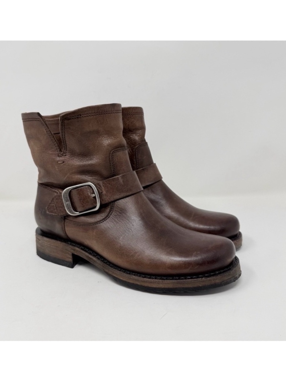 New Frye Veronica Flex Bootie Brown Leather Sz 6